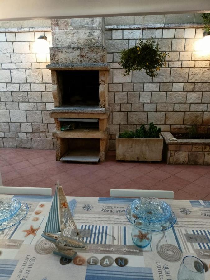 Villetta Poesia 50 M Dal Mare Con Giardino E Parcheggio ตอร์เรเดลลอร์โซ ภายนอก รูปภาพ
